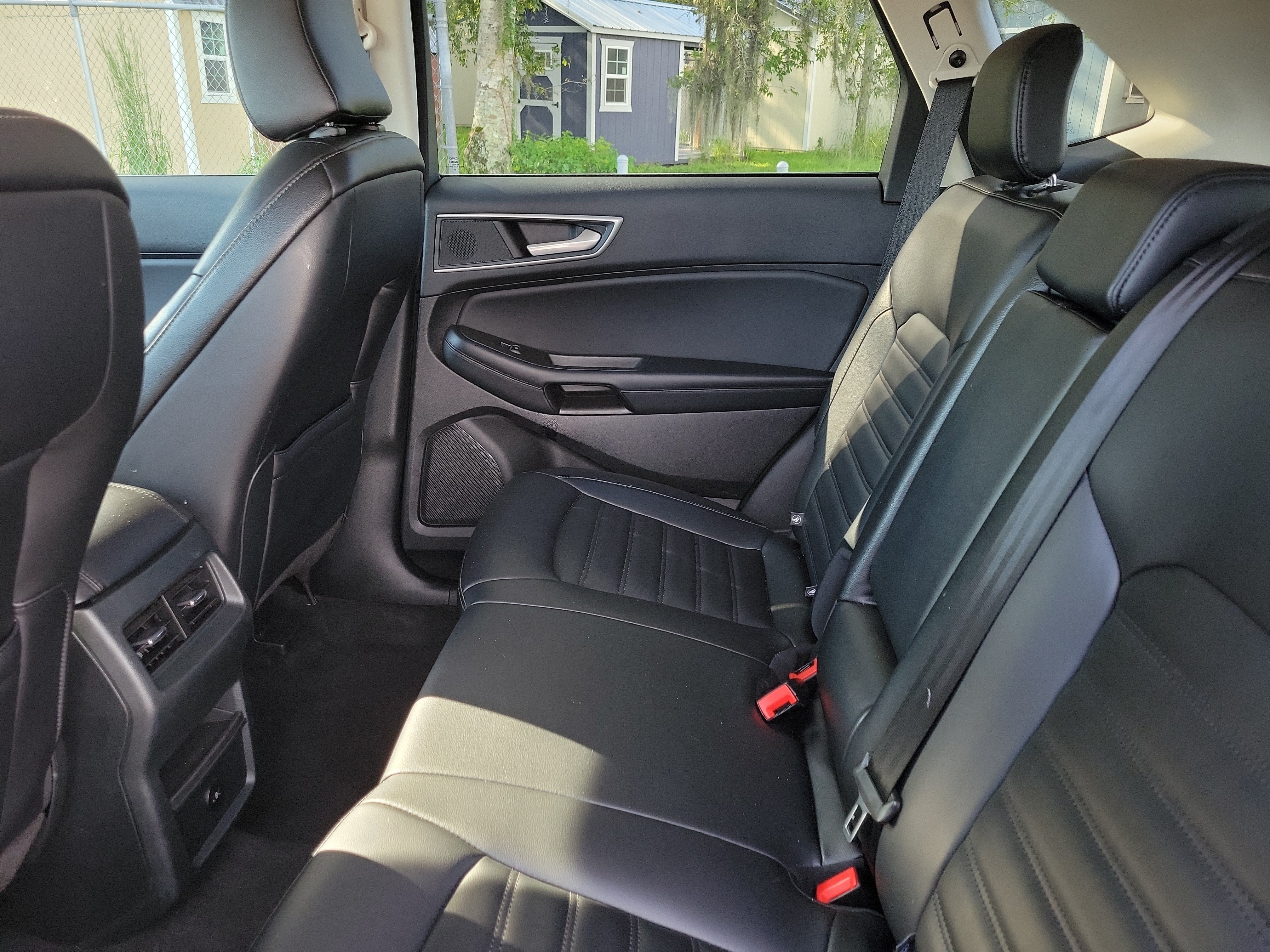 Used 2024 Ford Edge SEL AWD/4WD image 19