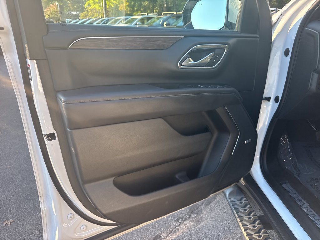 Used 2021 Chevrolet Tahoe Z71 w/ Z71 Signature Package AWD/4WD image 10