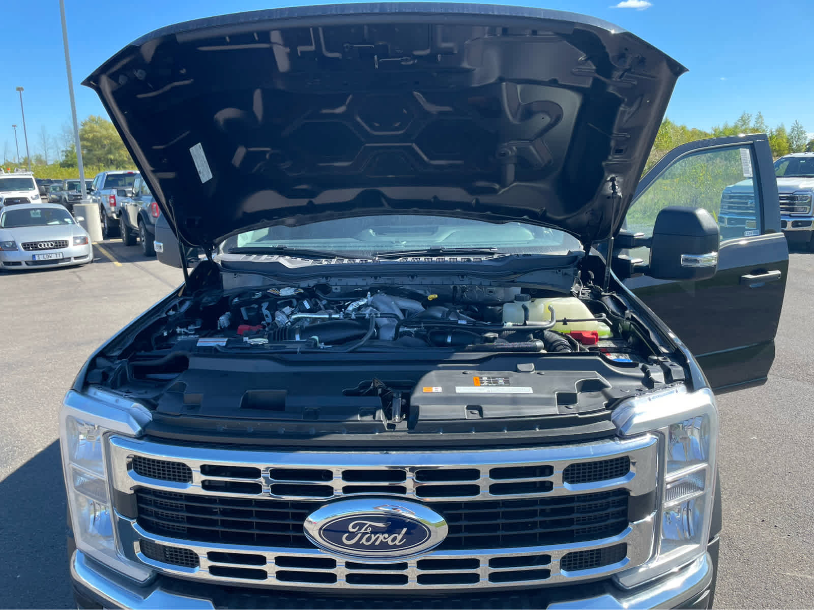 New 2026 Ford F550 4x4 SuperCab Super Duty image 30