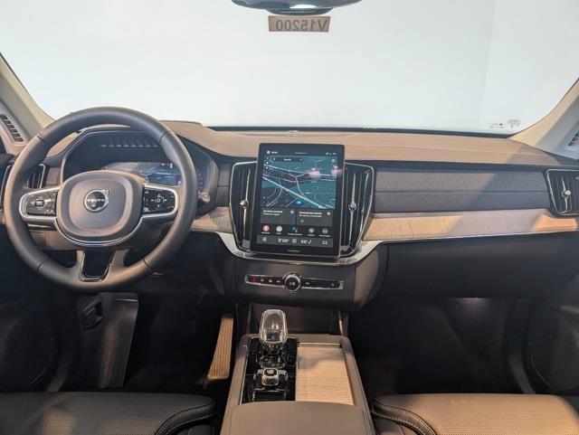 New 2026 Volvo XC90 B6 Ultra w/ Protection Package AWD/4WD image 13