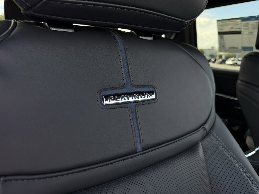 New 2026 Ford F250 Platinum image 31