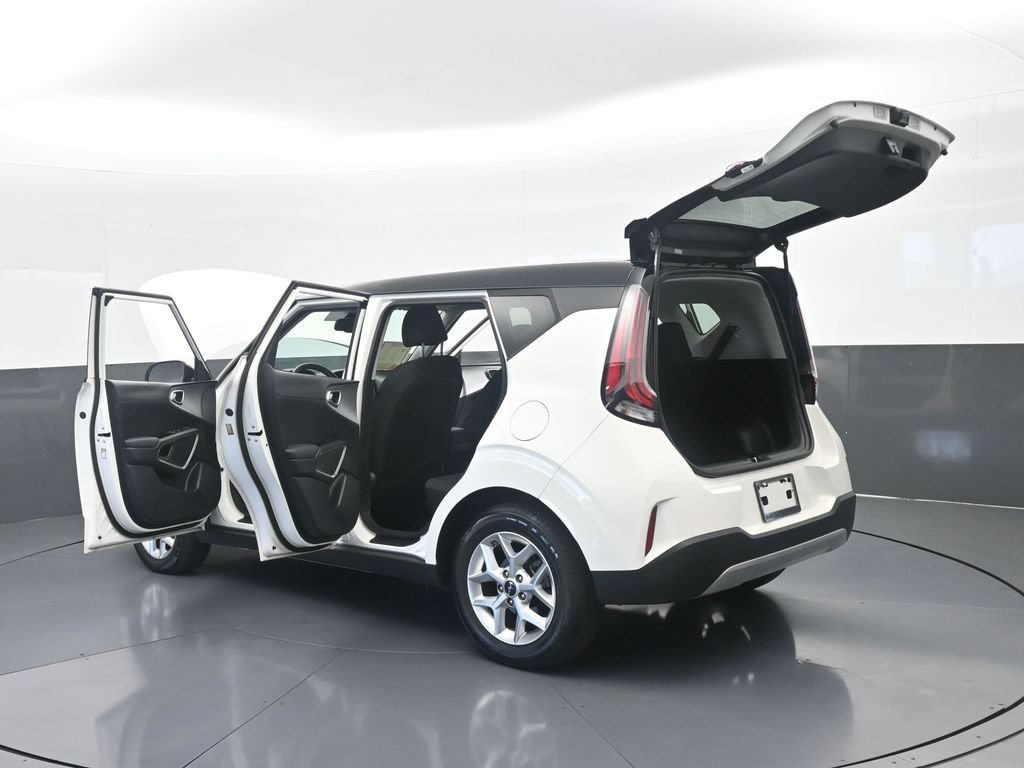 Used 2024 Kia Soul S FWD image 71