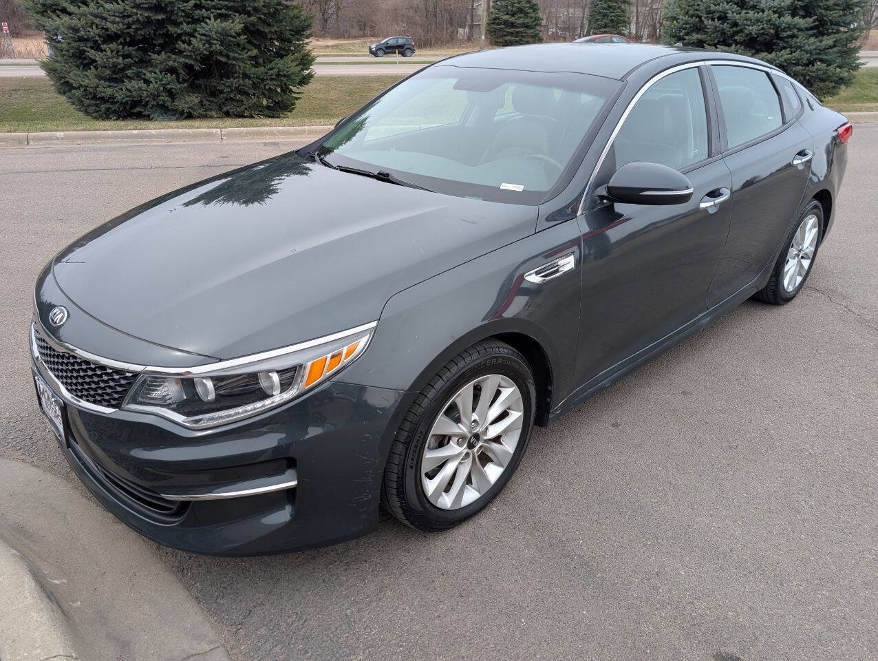 Used 2016 Kia Optima EX image 5