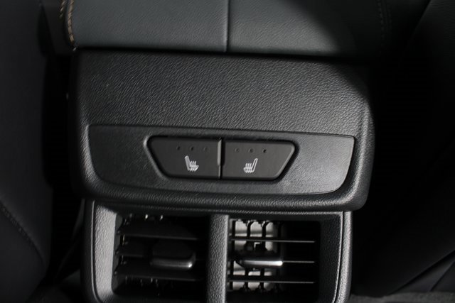 New 2026 GMC Terrain AT4 w/ Convenience Package III image 21