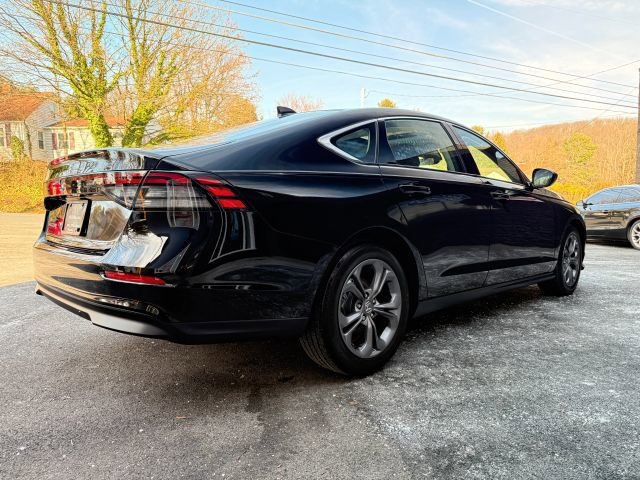Used 2024 Honda Accord EX image 5