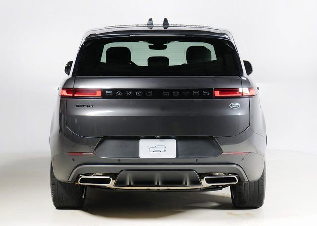 Used 2023 Land Rover Range Rover Sport SE AWD/4WD image 4