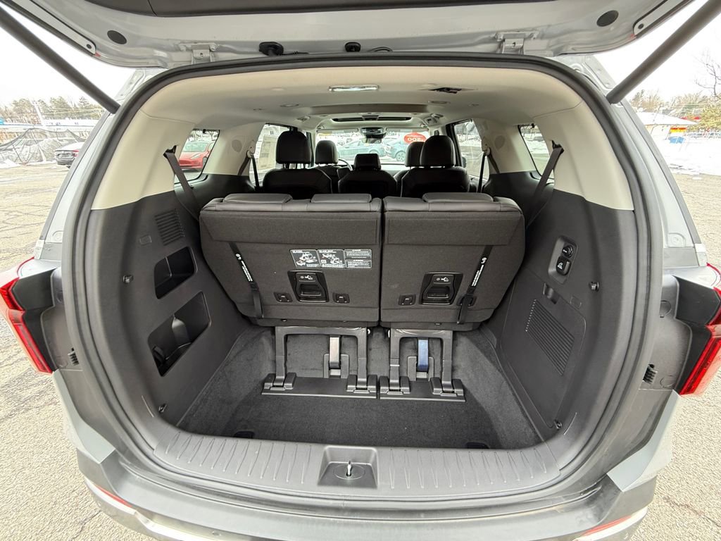 New 2026 Kia Carnival SX FWD image 27