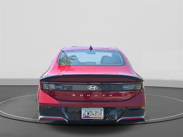 Used 2025 Hyundai Sonata SEL FWD image 5