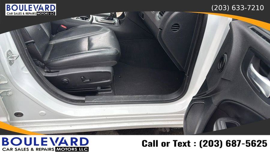 Used 2022 Dodge Charger SXT w/ Leather Interior Group RWD image 36