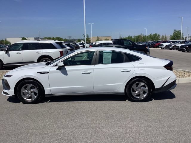 Certified 2026 Hyundai Sonata SE FWD image 9