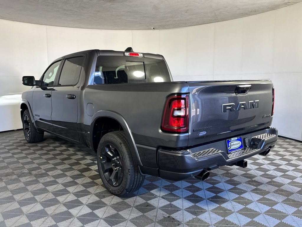 New 2027 RAM 1500 4x4 Crew Cab image 9