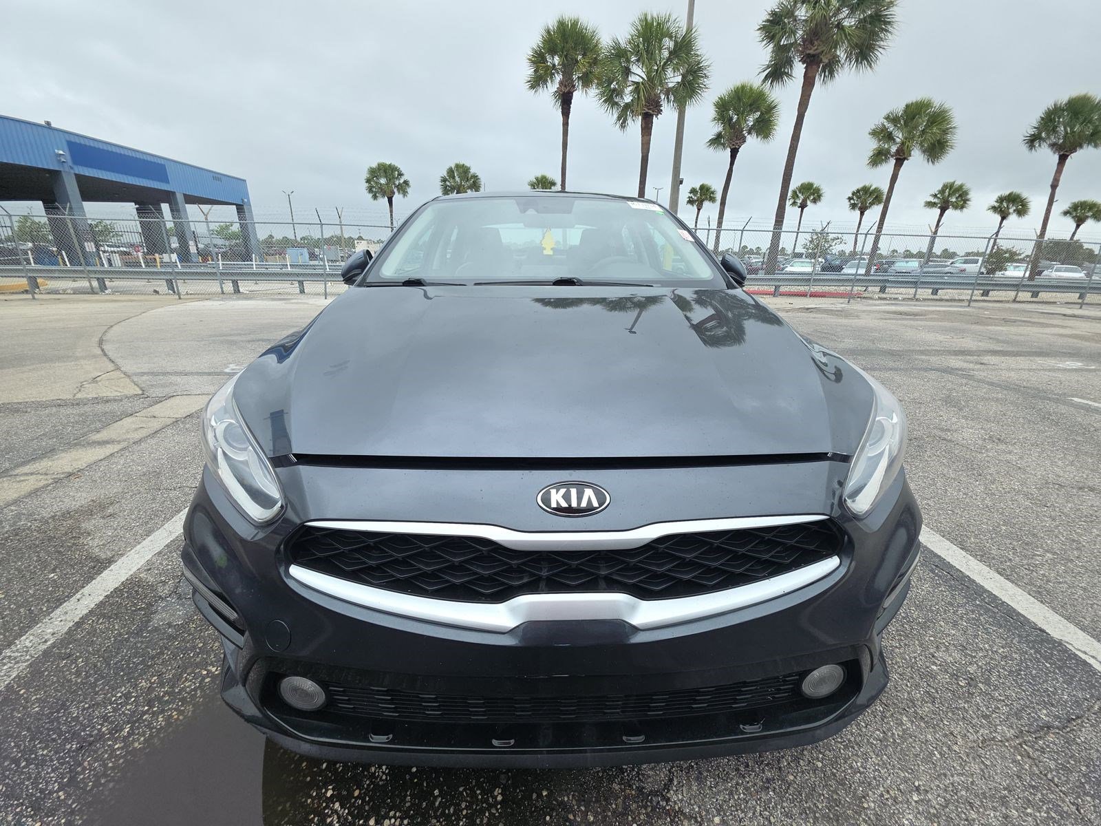 Used 2021 Kia Forte LXS FWD image 2