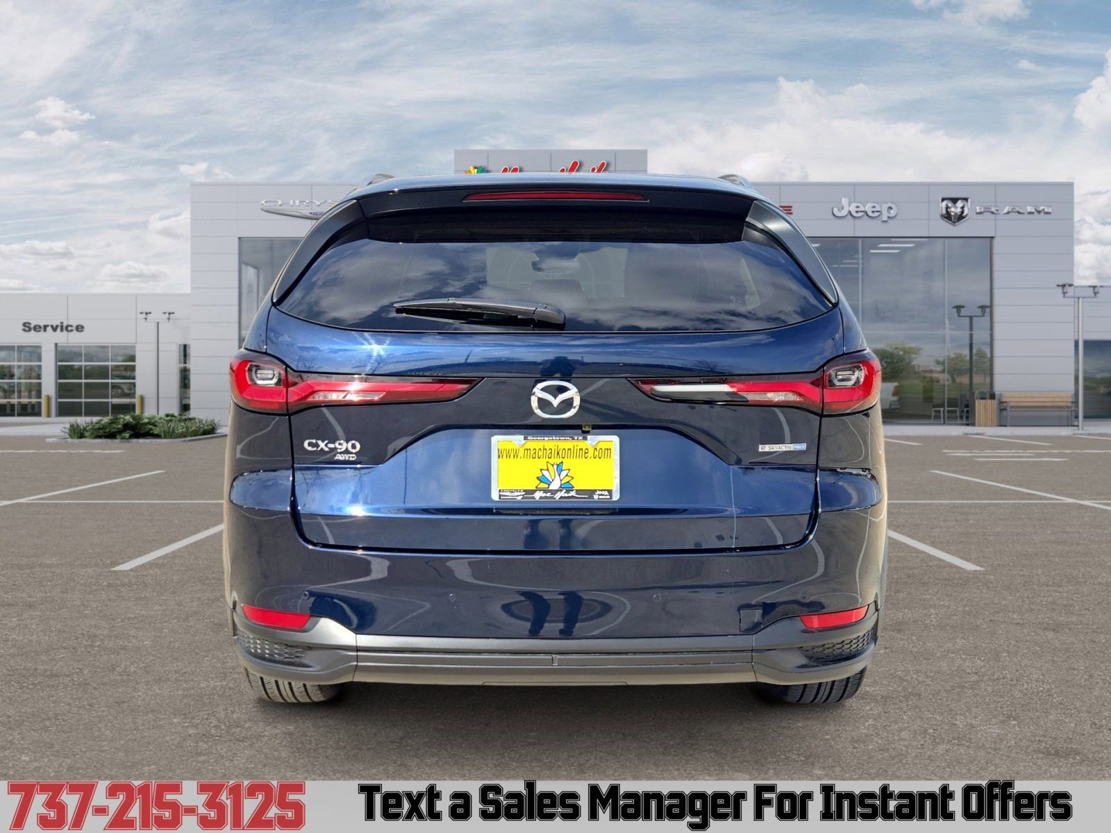 Used 2025 MAZDA CX-90 Plug-In Hybrid w/ Preferred image 4