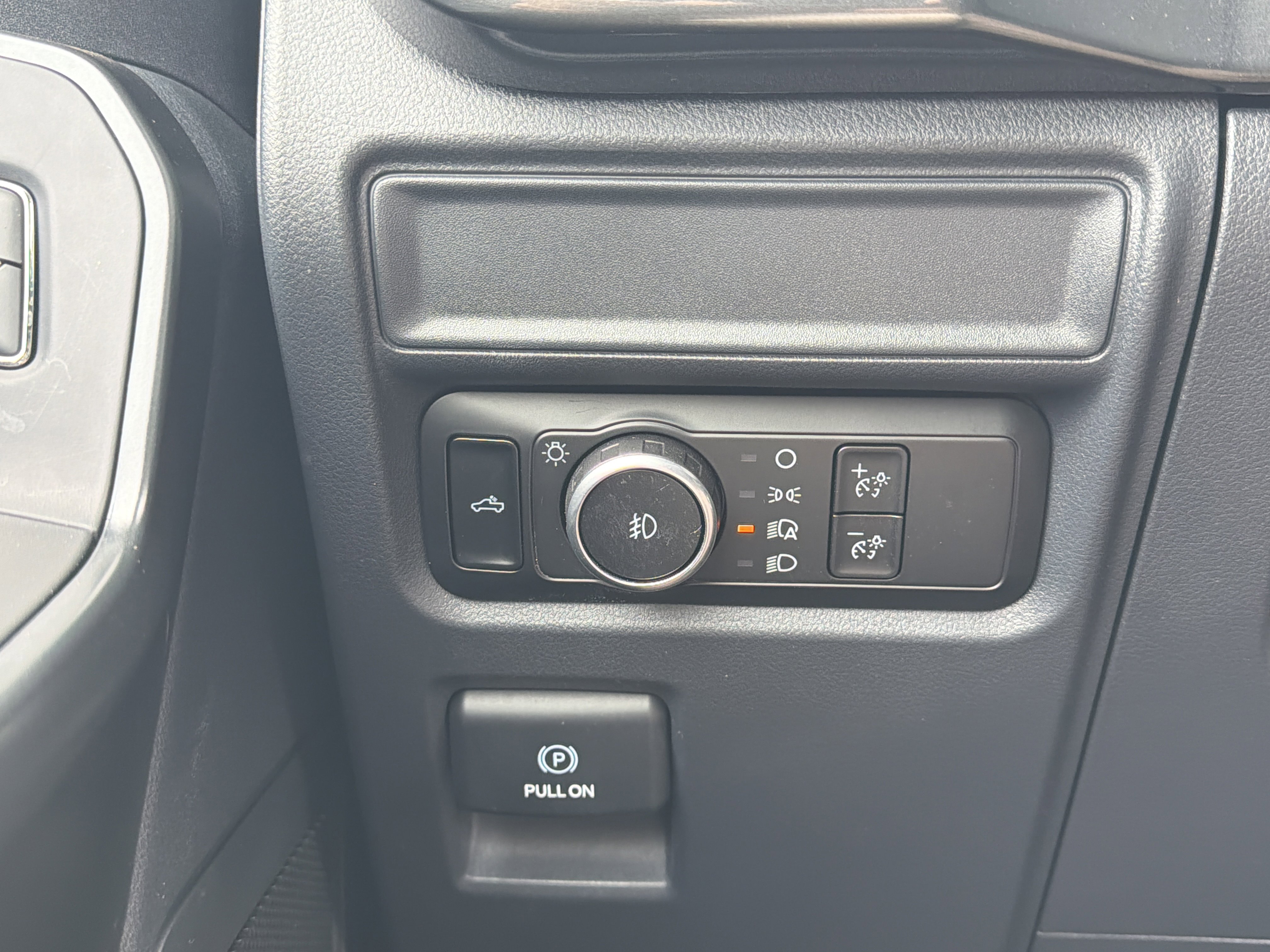 Used 2024 Ford F150 STX image 23