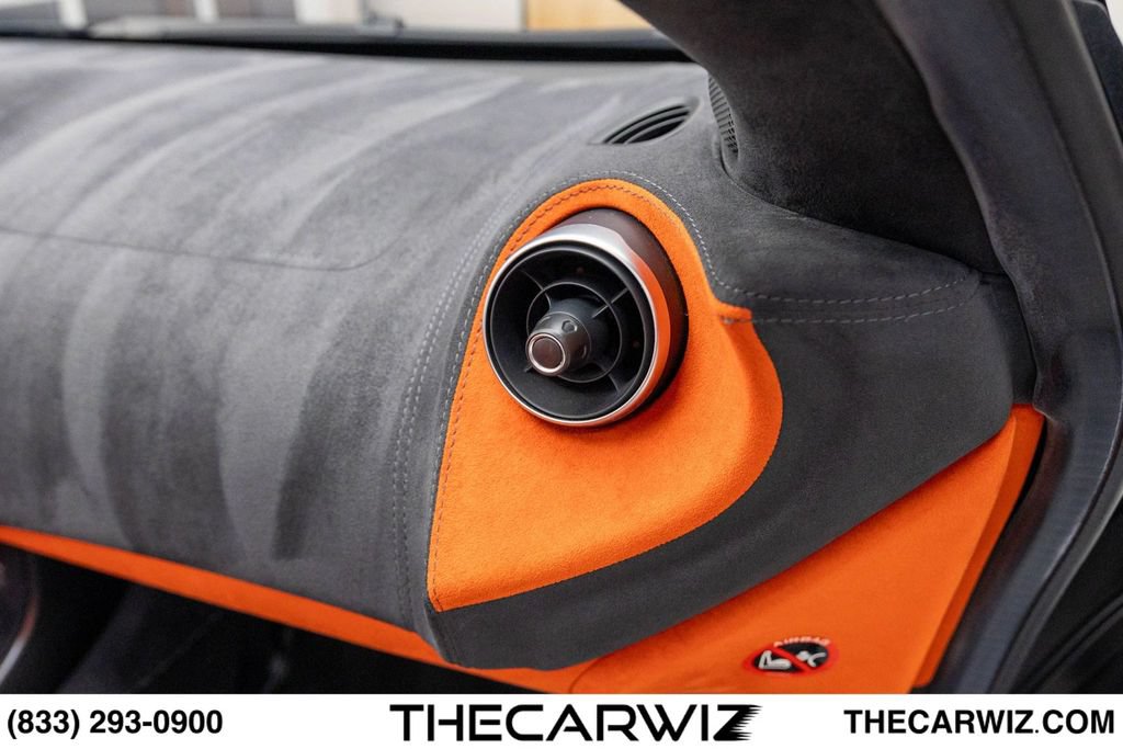 Used 2020 McLaren 600LT Spider RWD image 76