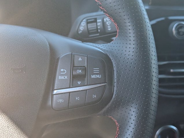Used 2025 Ford Escape ST-Line Select AWD/4WD image 13