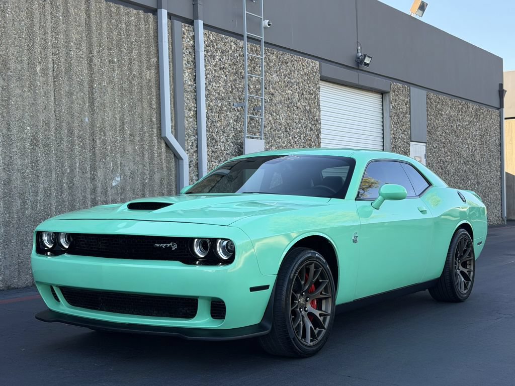 Used 2016 Dodge Challenger SRT Hellcat RWD image 14