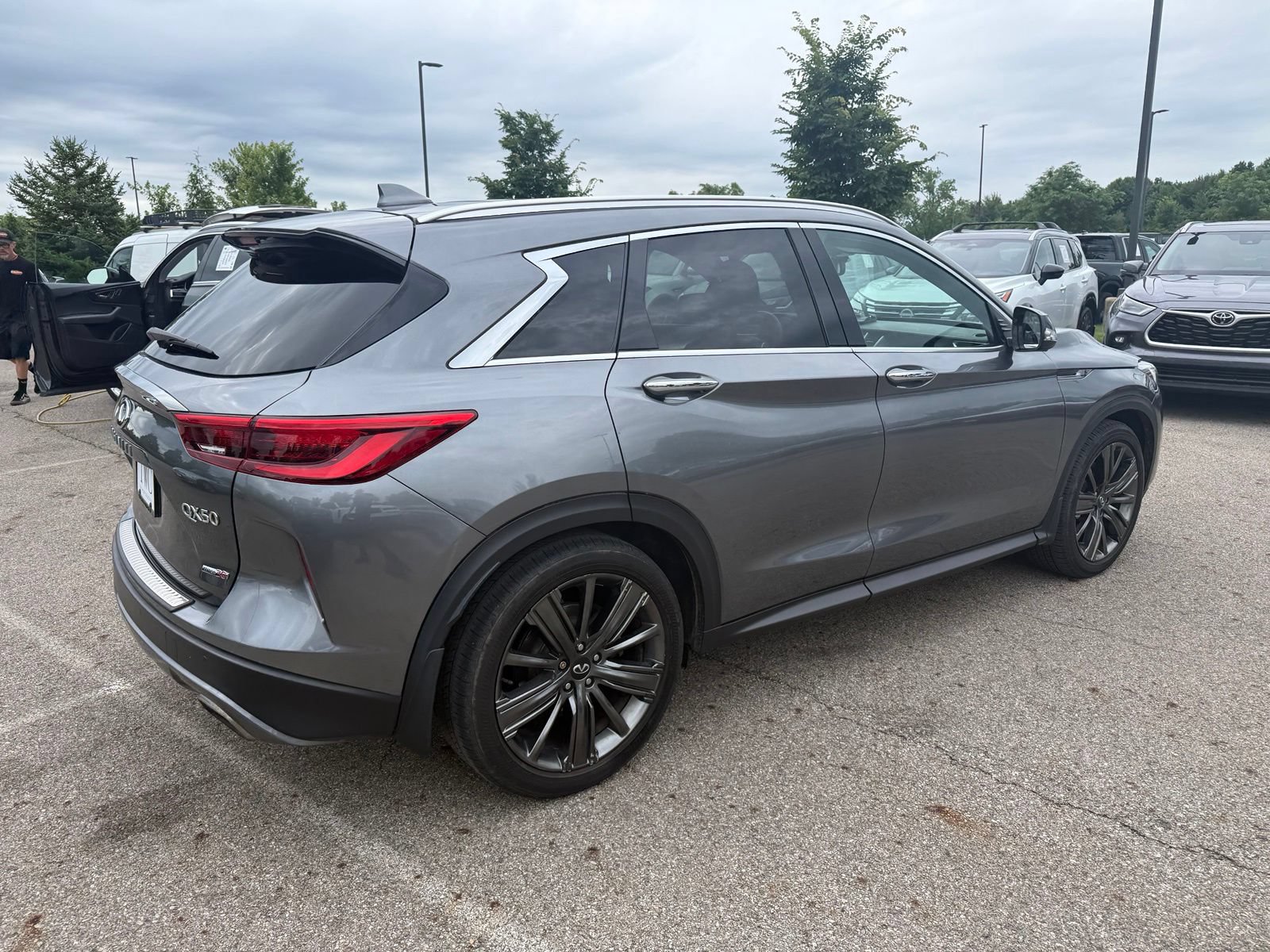 Used 2020 INFINITI QX50 Essential w/ Edition 30 Package AWD/4WD image 5
