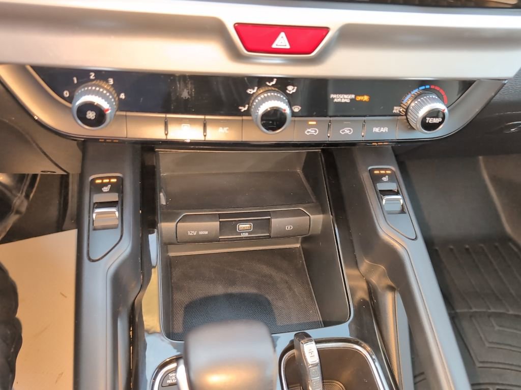 Used 2020 Kia Telluride S w/ S 8 Passenger Seating Package image 22