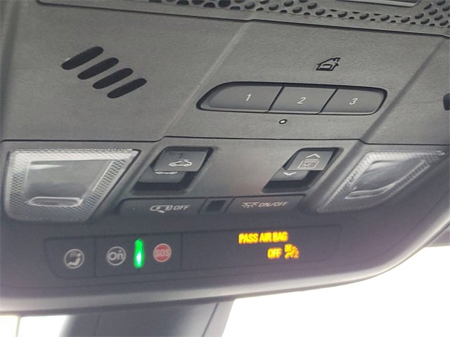 Certified 2022 Cadillac XT5 Premium Luxury image 23