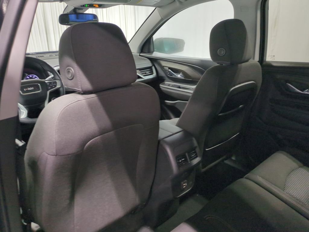 Used 2023 GMC Terrain SLE w/ Driver Convenience Package image 18