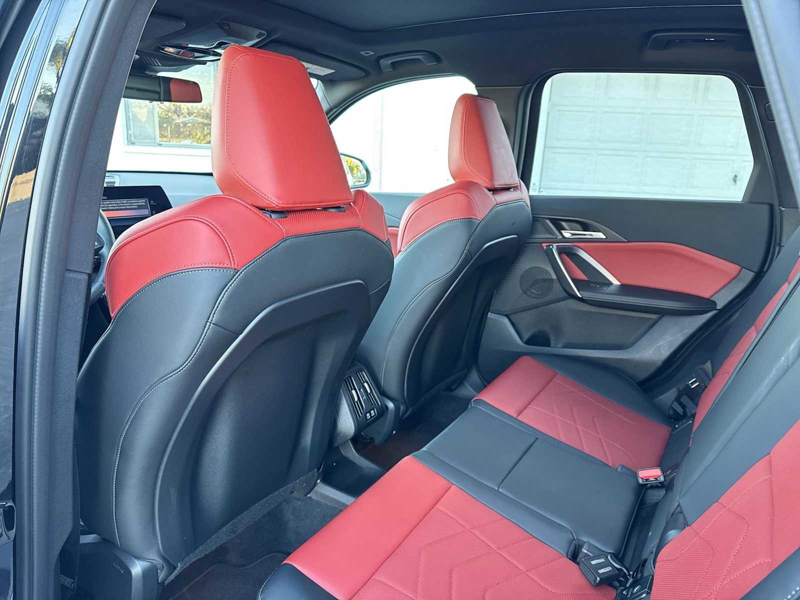 Used 2025 BMW X1 xDrive28i image 17