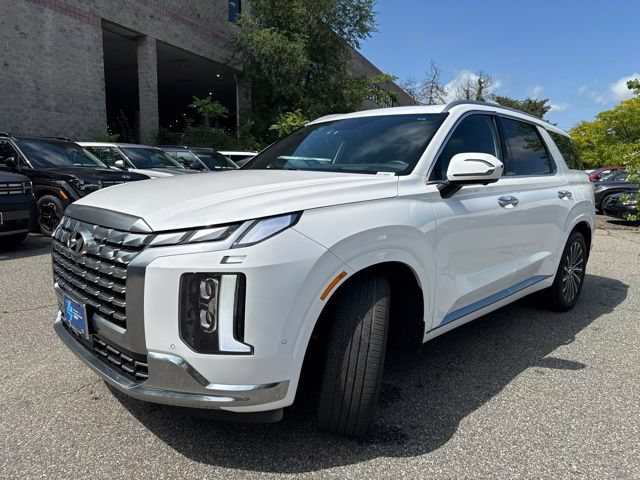 Used 2023 Hyundai Palisade Calligraphy AWD/4WD image 3