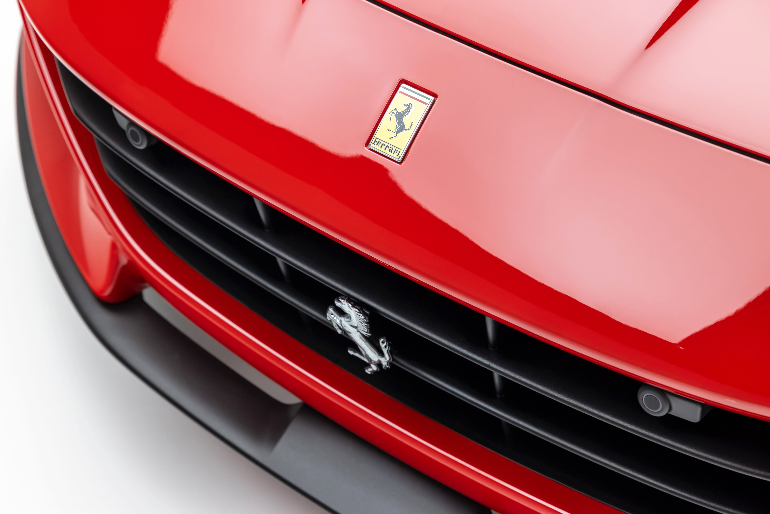 Certified 2022 Ferrari Portofino M RWD image 38