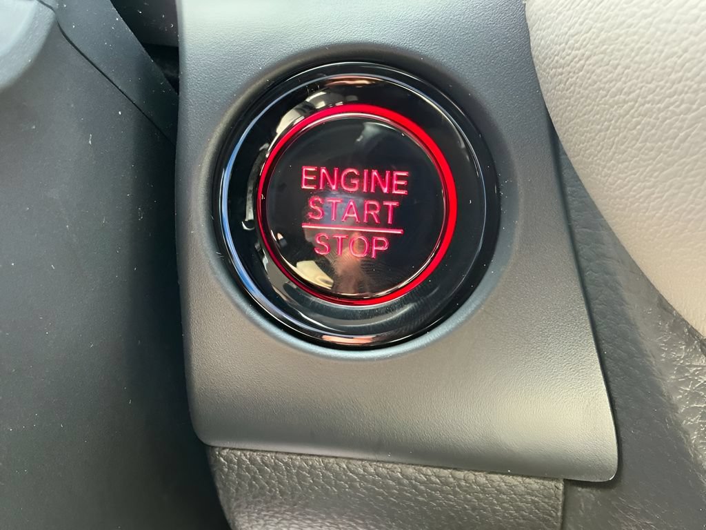 Certified 2026 Honda HR-V LX image 29