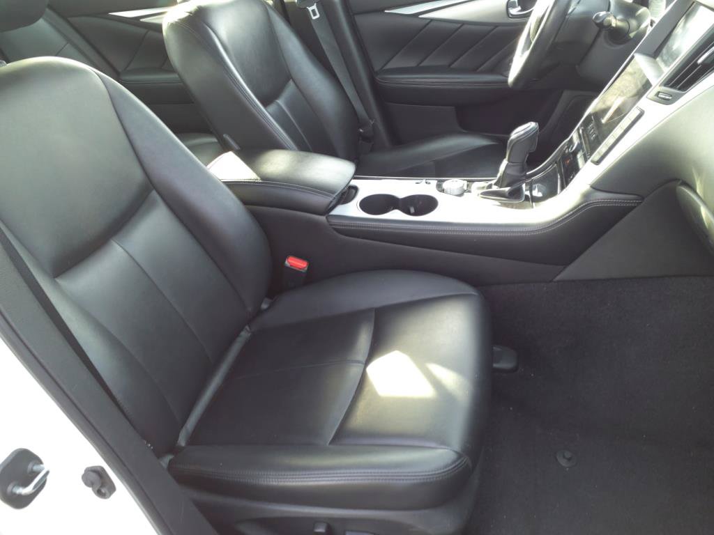 Used 2021 INFINITI Q50 Luxe AWD/4WD image 10