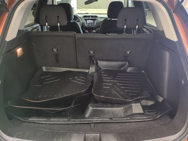 Used 2022 Chevrolet TrailBlazer LT AWD/4WD image 15