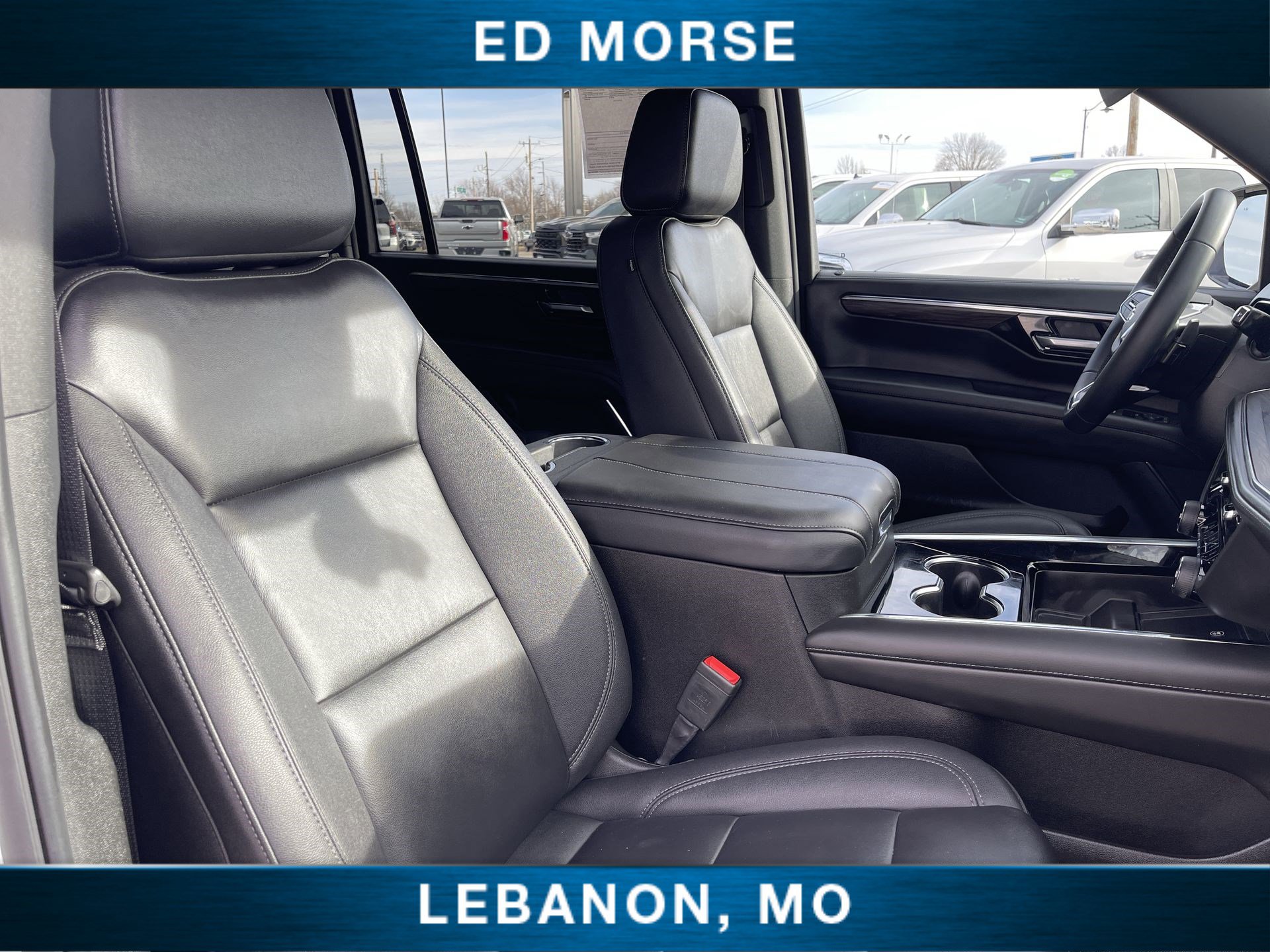 Certified 2025 Chevrolet Suburban Z71 image 26