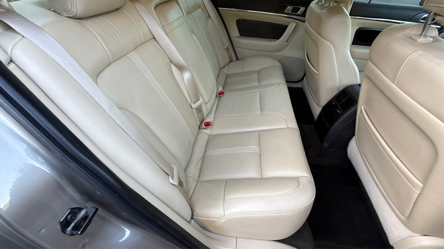 Used 2016 Lincoln MKS w/ Equipment Group 101A FWD image 26