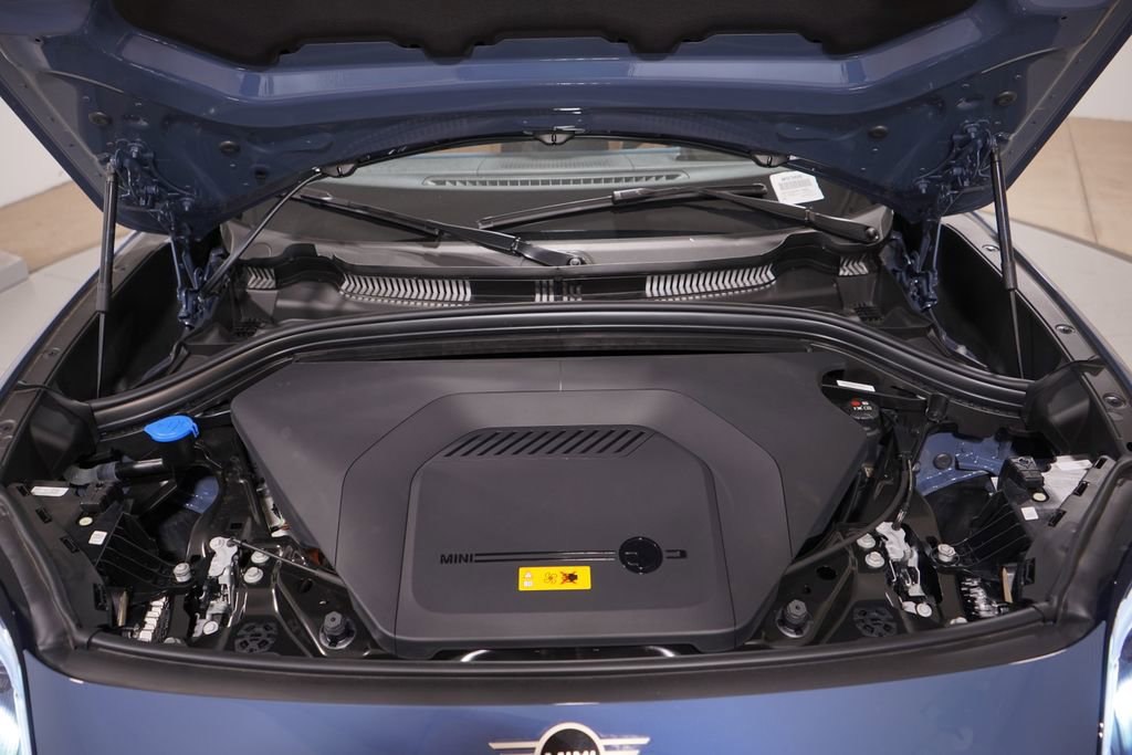 Used 2025 MINI Cooper Countryman SE w/ Comfort Package Max image 23
