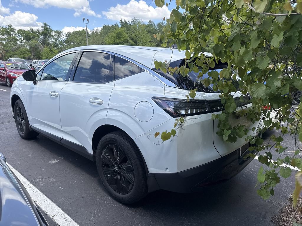 Certified 2025 Nissan Murano SV image 5