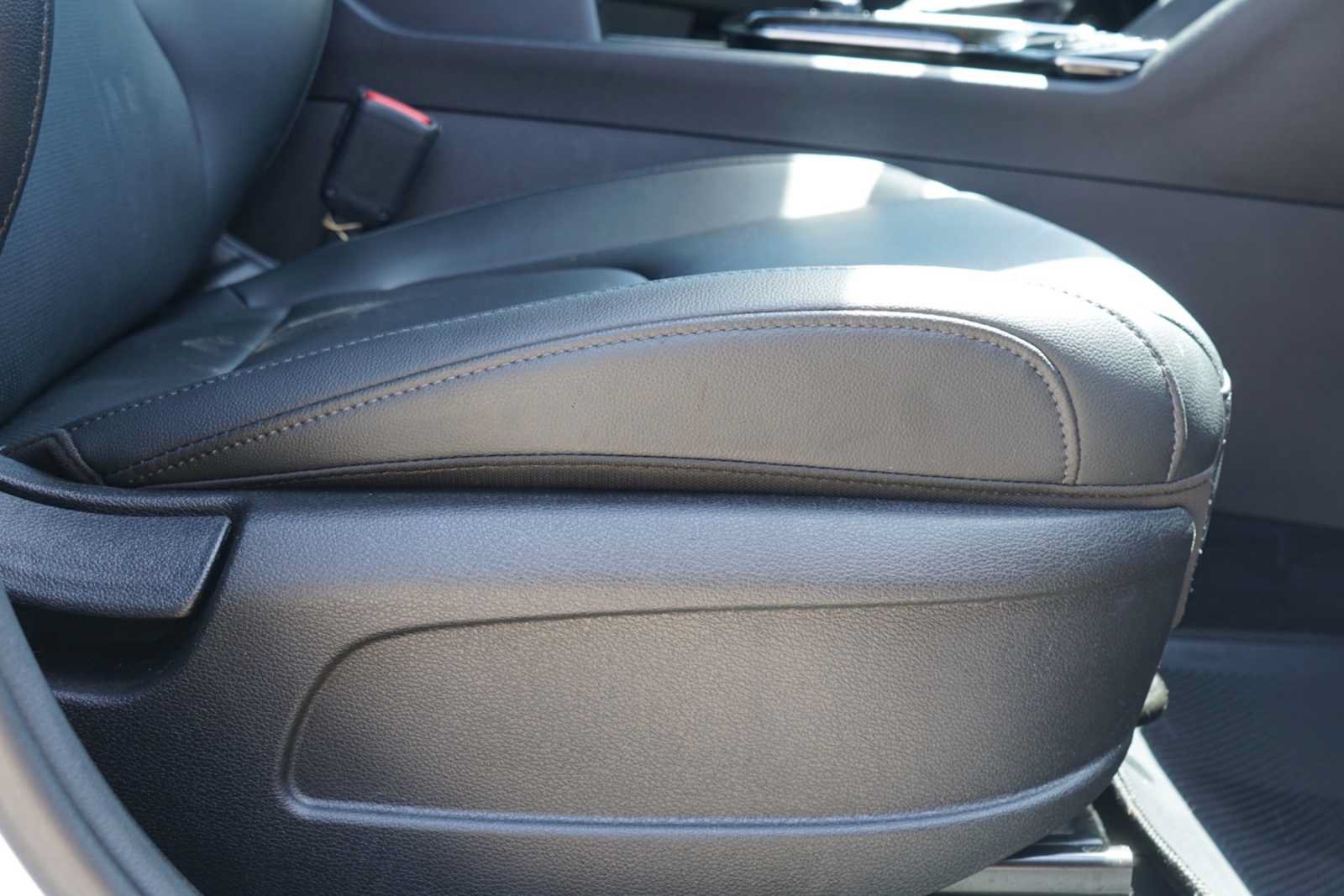 Certified 2023 Kia Sportage EX FWD image 24