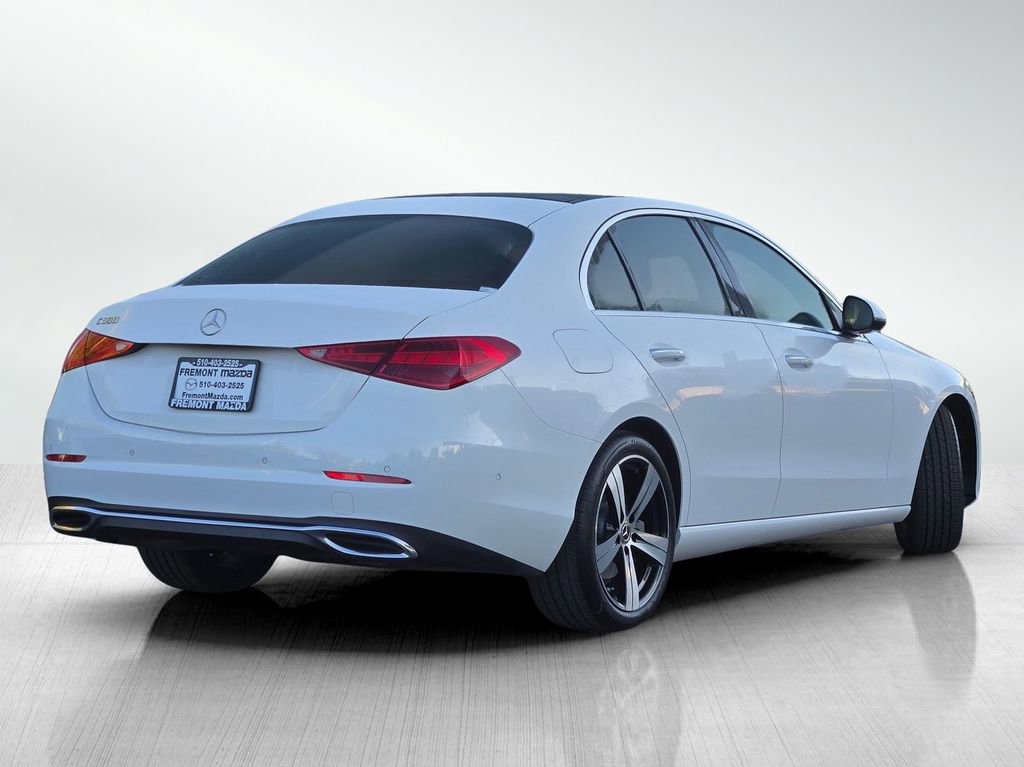 Used 2023 Mercedes-Benz C 300 Sedan image 4