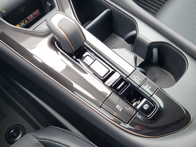 New 2026 Toyota Crown Signia image 17