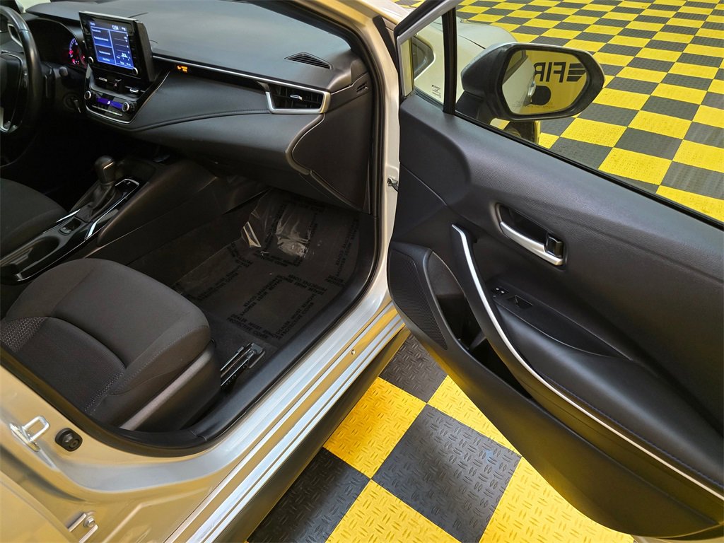 Used 2022 Toyota Corolla SE image 11