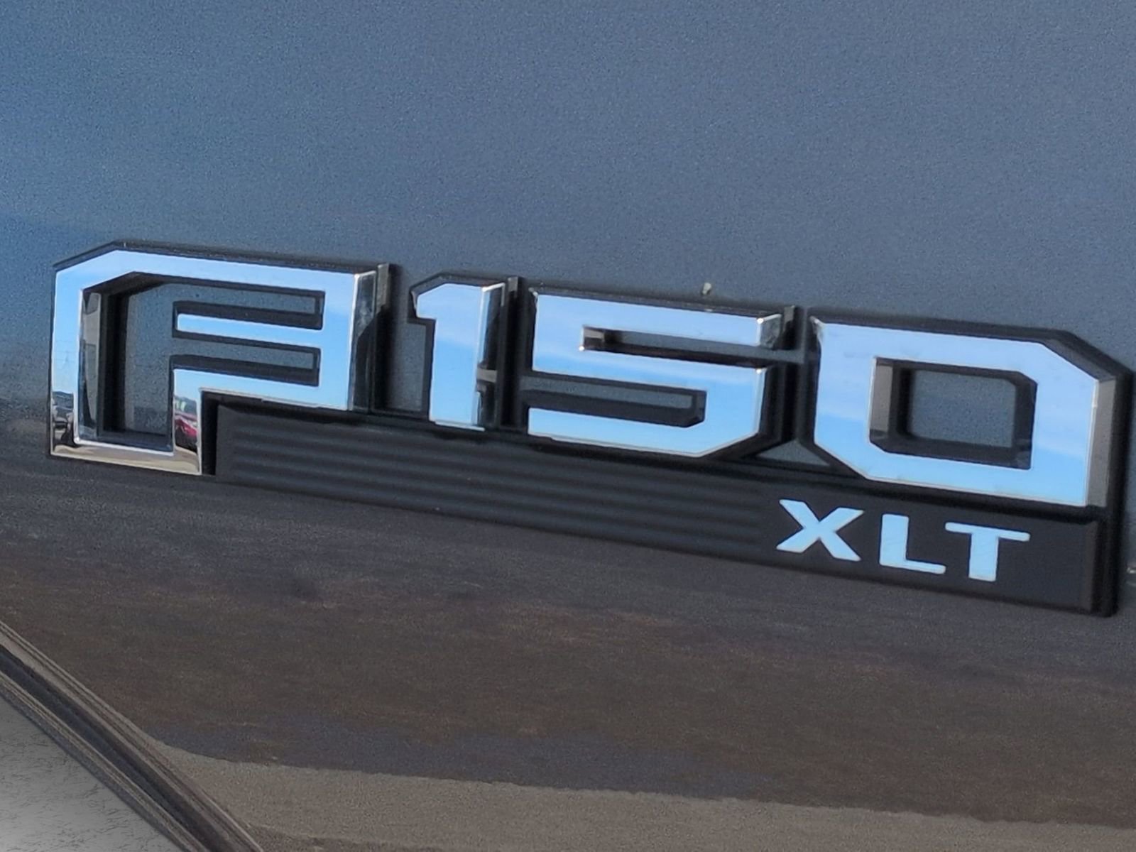 Used 2018 Ford F150 XLT w/ Equipment Group 302A Luxury image 15