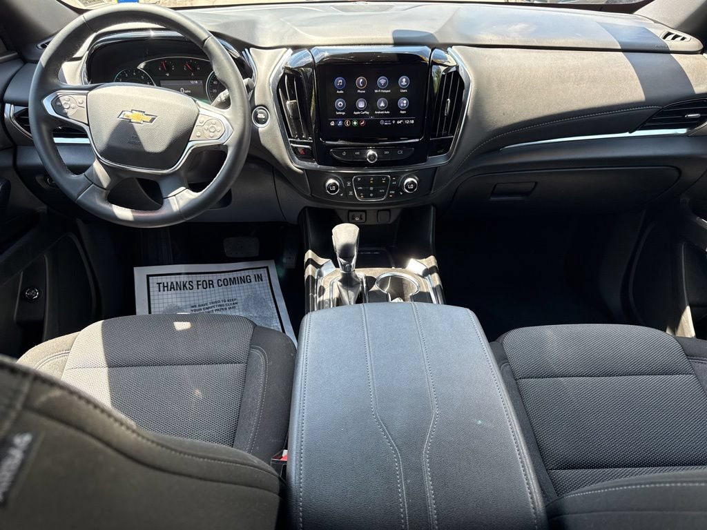 Used 2023 Chevrolet Traverse LT AWD/4WD image 19