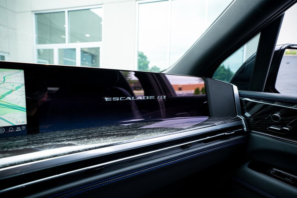 Used 2025 Cadillac Escalade IQ Sport 1 AWD/4WD image 38