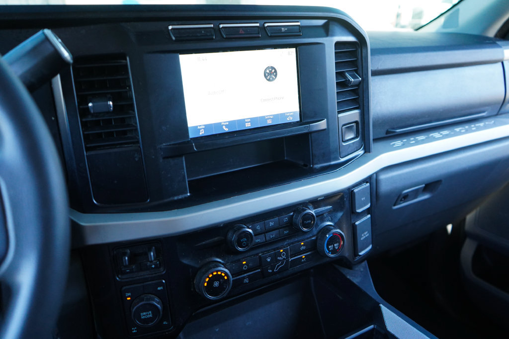 Used 2024 Ford F250 XLT AWD/4WD image 8