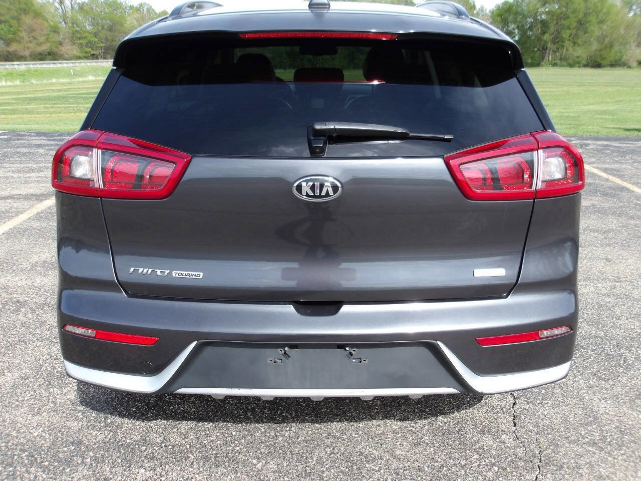 Used 2018 Kia Niro EX w/ EX Touring Graphite Edition FWD image 40