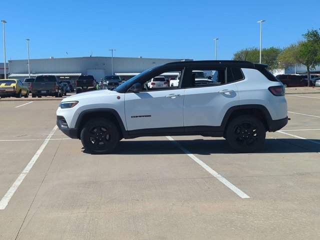 Used 2023 Jeep Compass Trailhawk w/ Trailhawk Elite Group image 7