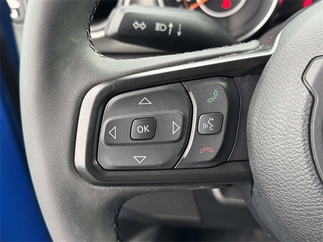 Used 2023 Jeep Gladiator Sport image 9