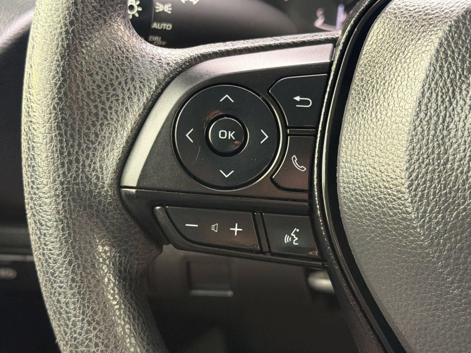 Certified 2022 Toyota Corolla LE FWD image 17