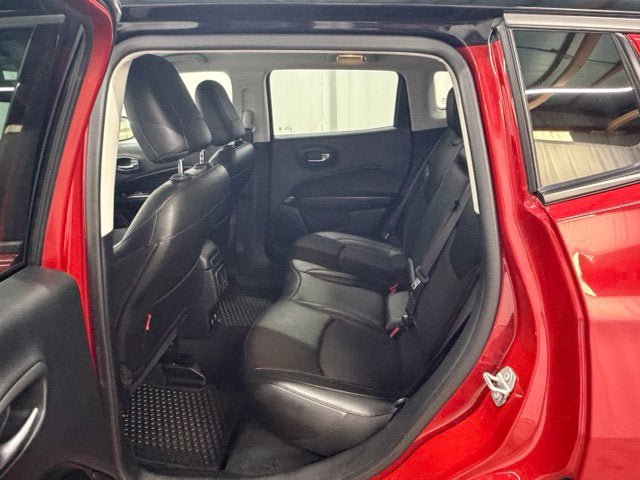 Used 2020 Jeep Compass Trailhawk AWD/4WD image 20