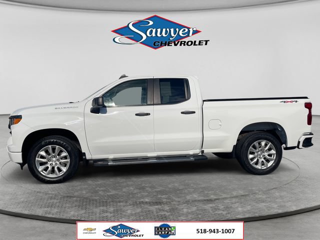 Used 2023 Chevrolet Silverado 1500 Custom AWD/4WD image 2