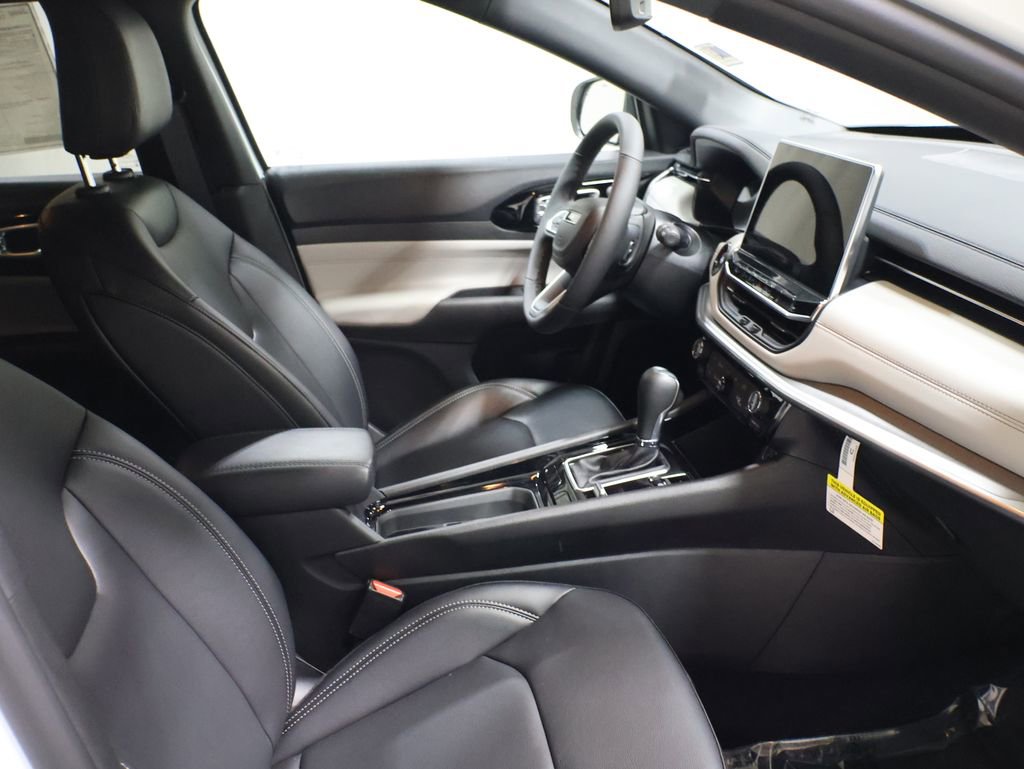 New 2026 Jeep Compass Limited AWD/4WD image 18